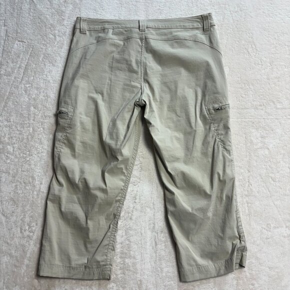 Eddie‎ Bauer First Ascent Womens Capri Pants 8 Hiking Pumice Beige Lightweight - Picture 8 of 13